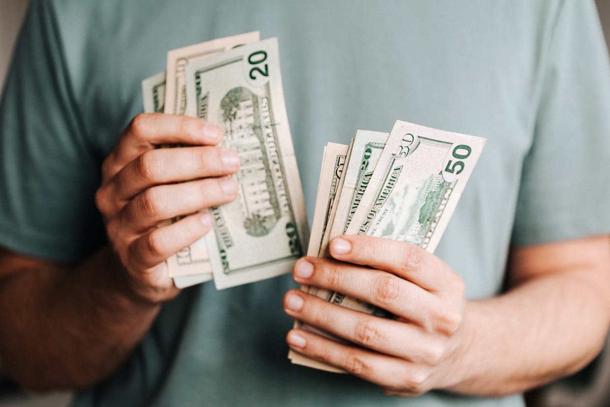 How Much Does a Virtual Receptionist Cost? (2026 Pricing Guide)