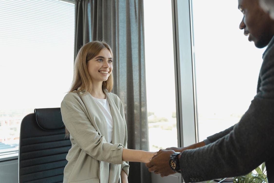 Under 4 Rings: The Importance of Answering Calls Quickly