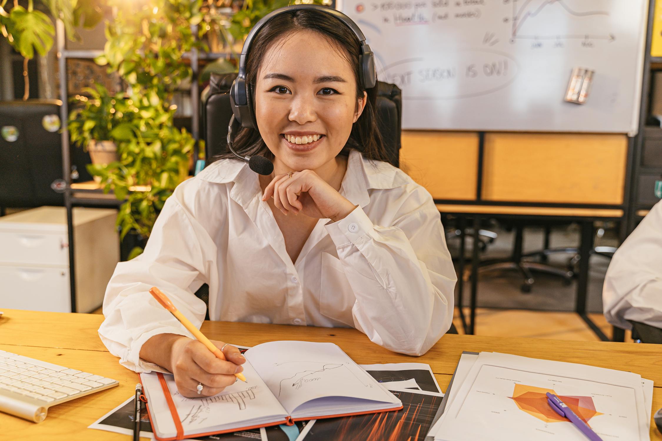 How Does a Virtual Receptionist Work? (2026 Guide)