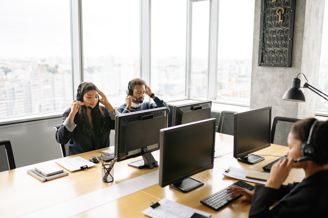 AI Receptionist FAQs: After-Hours Coverage Without Headcount