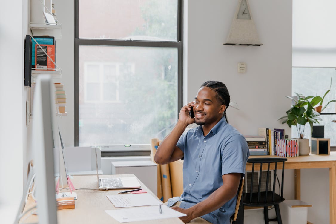 How Do I Know If I Need A Virtual Receptionist?
