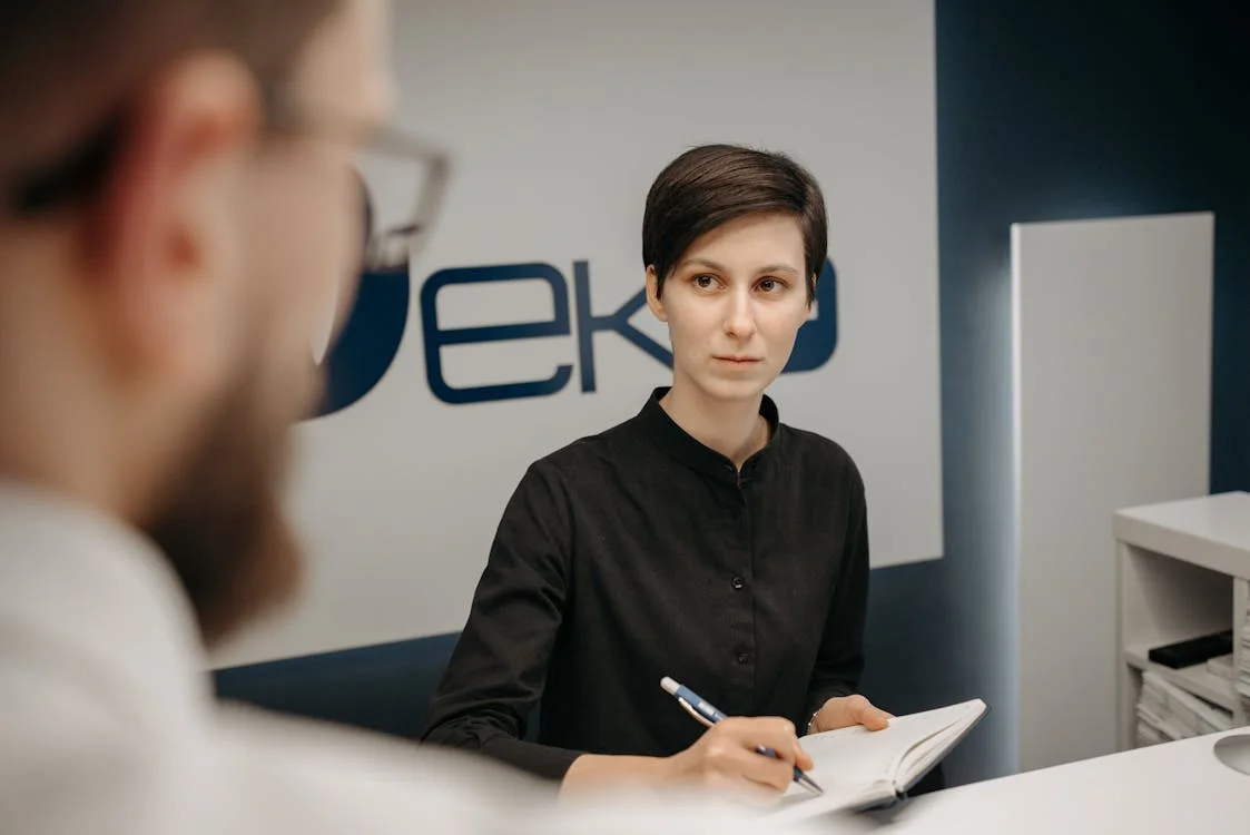 Top 5 Reasons To Use A Local Answering Service